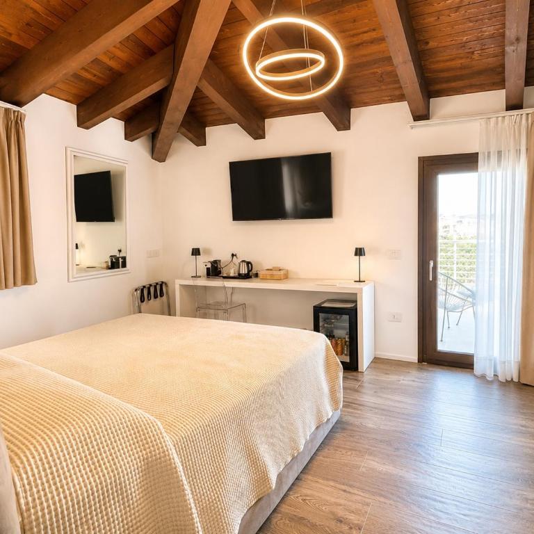 Astra - Exclusive Rooms - Camera Matrimoniale Deluxe con Balcone e Vista Mare - 8