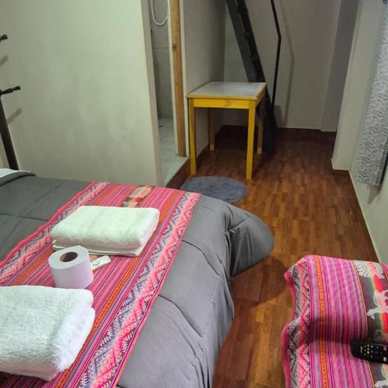 La Casa de Hannah - Family Room with Private Bathroom - 4