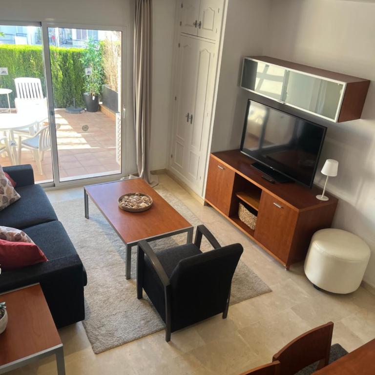 RESIDENCIAL ESTA MARINA 313 - Apartamento de 2 dormitorios - 4