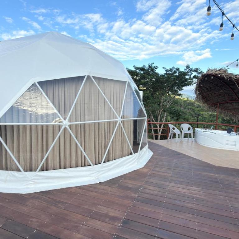Shapaja Glamping - Superior Deluxe Double or Twin Room - 6