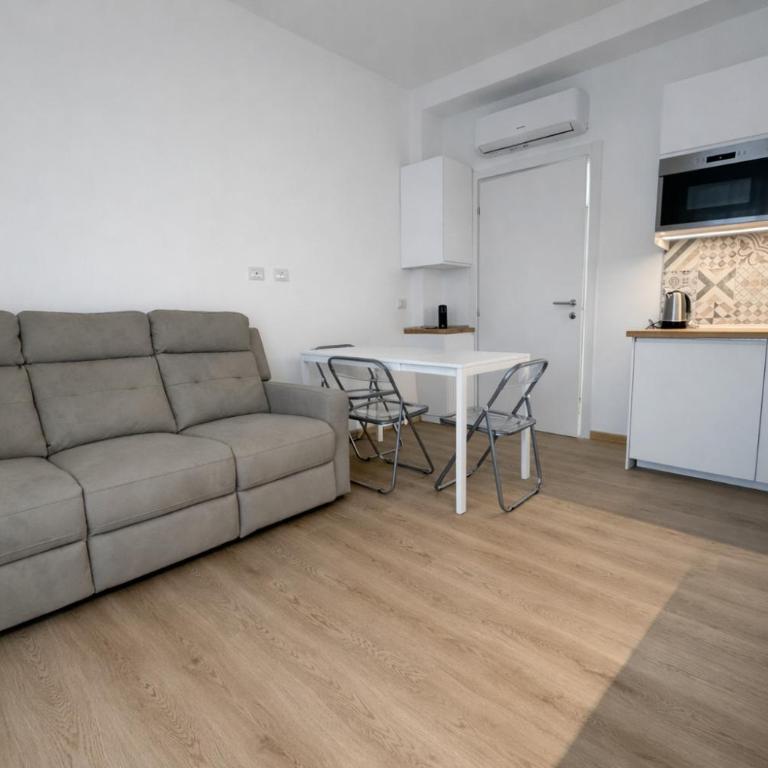 San Siro - Luminous Urban Apartments - Appartamento con 2 Camere da Letto - 4