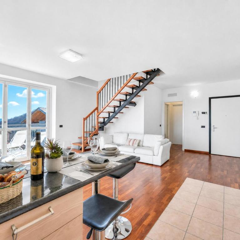Penthouse The Magnifique View - Happy Rentals - Apartment with Lake View - 13