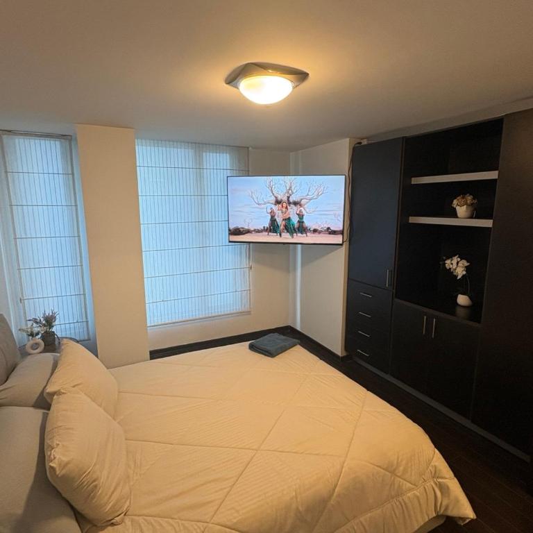 Hermoso Departamento en Quito La Carolina - Two-Bedroom Apartment - 1
