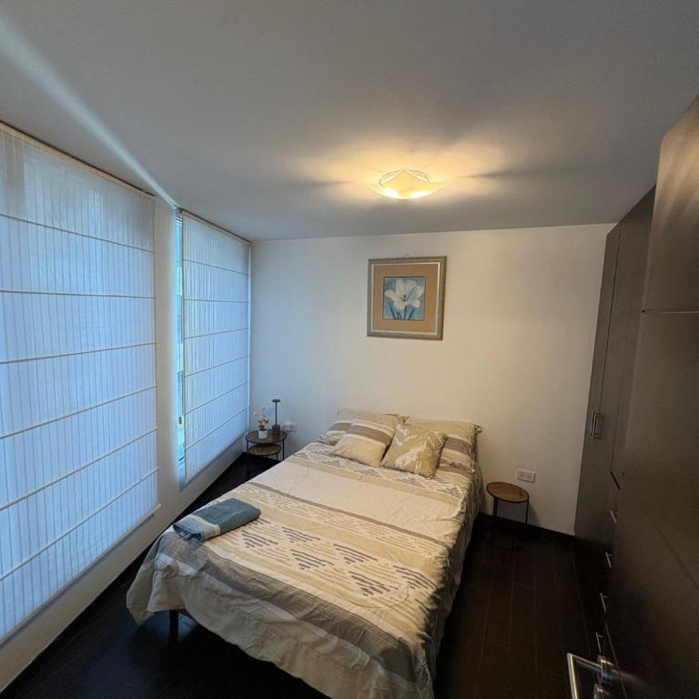 Hermoso Departamento en Quito La Carolina - Two-Bedroom Apartment - 9
