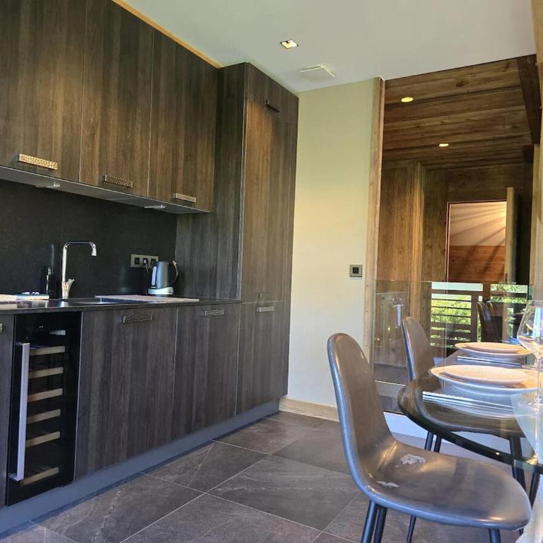 Elegant 3 bedrooms apartment - Appartement - 15
