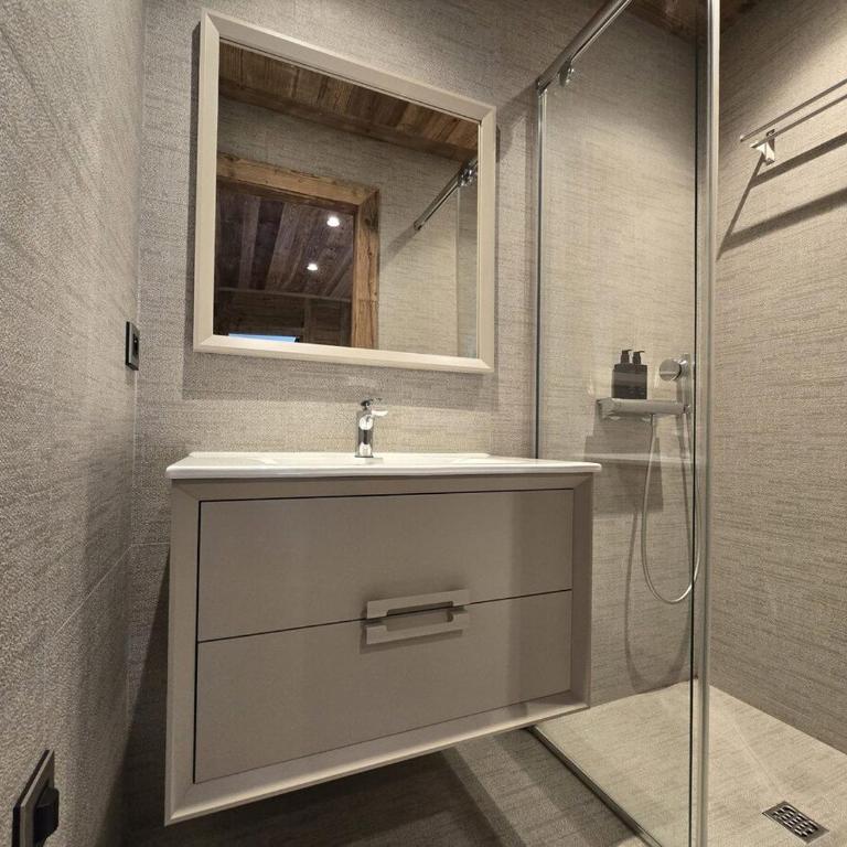 Elegant 3 bedrooms apartment - Appartement - 30