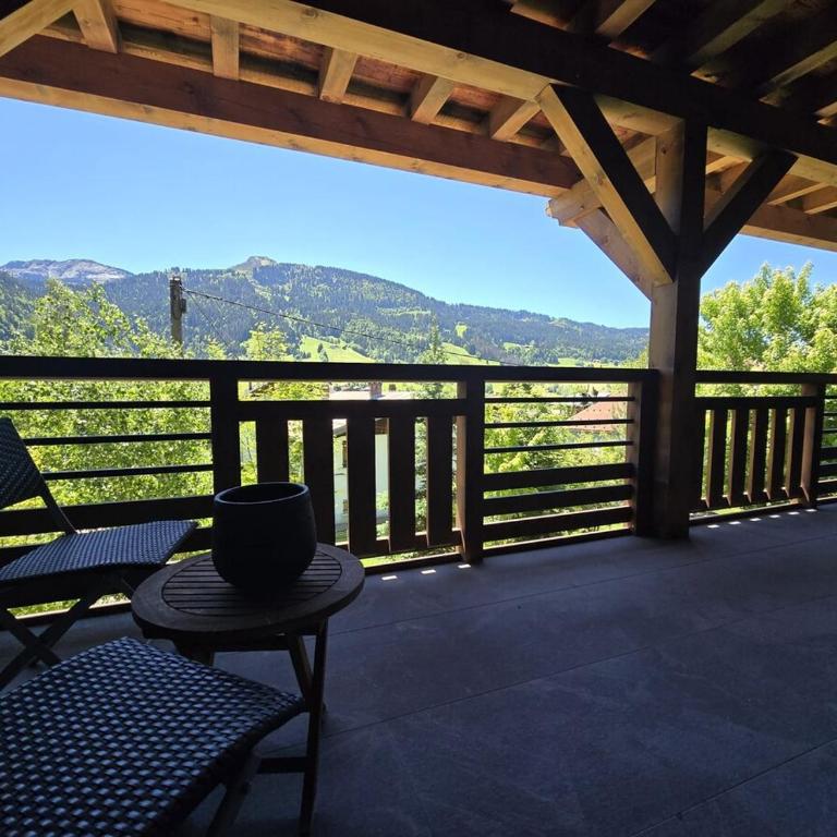 Elegant 3 bedrooms apartment - Appartement - 42
