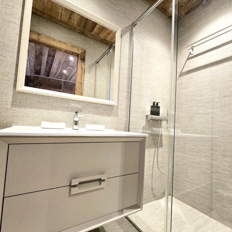 Elegant 3 bedrooms apartment - Appartement - 61
