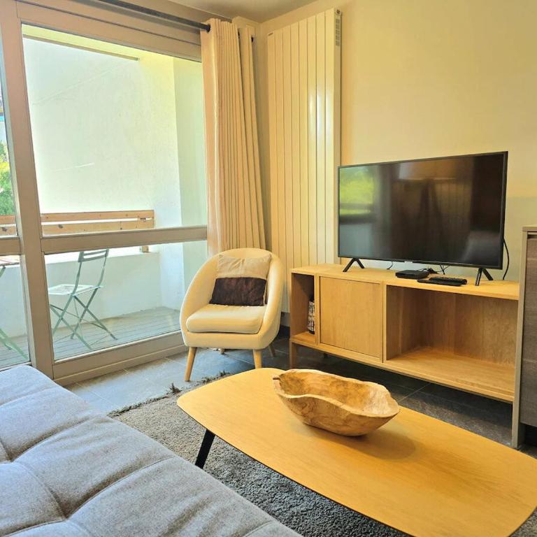 Modern apartment Rochebrune ski in ski out - Apartment - 4