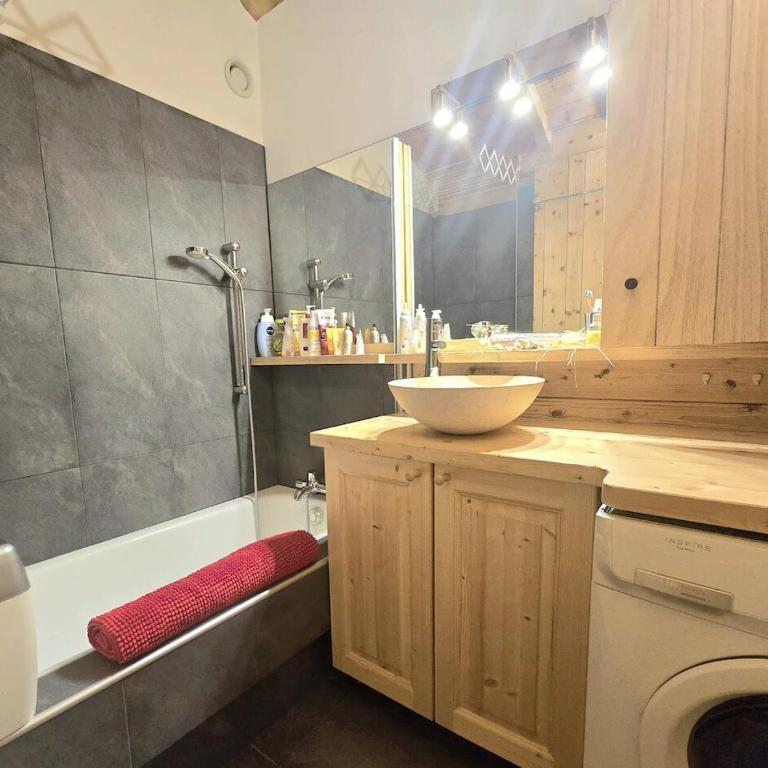 Charming duplex in Hameau des Pistes - ski inout - Apartamento - 10