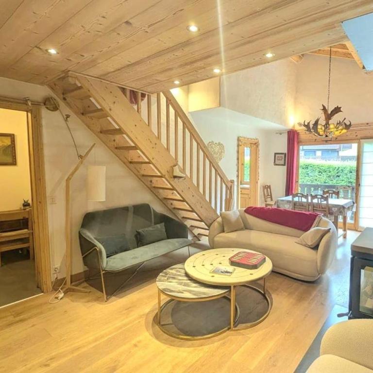 Charming duplex in Hameau des Pistes - ski inout - Apartamento - 38
