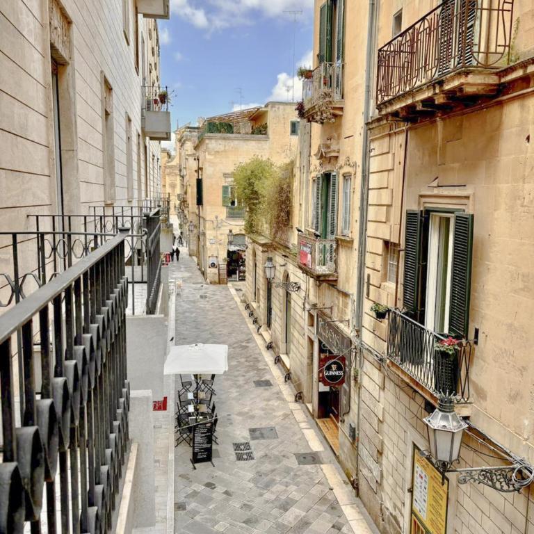 Old Town Lecce for Families - Walk Everywhere! - Two-Bedroom Apartment with View - 11