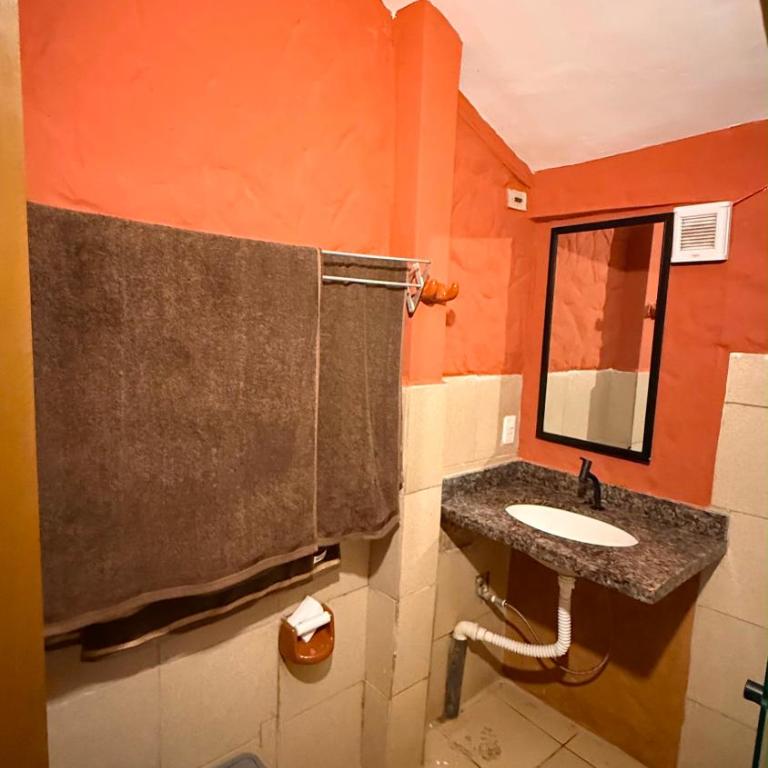 Colonial House Alejandrina in the heart of Samai - One-Bedroom Chalet - 4