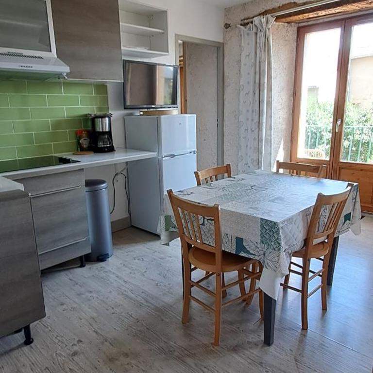 Chez Christine Et Fabrice - Appartement avec Balcon - 4