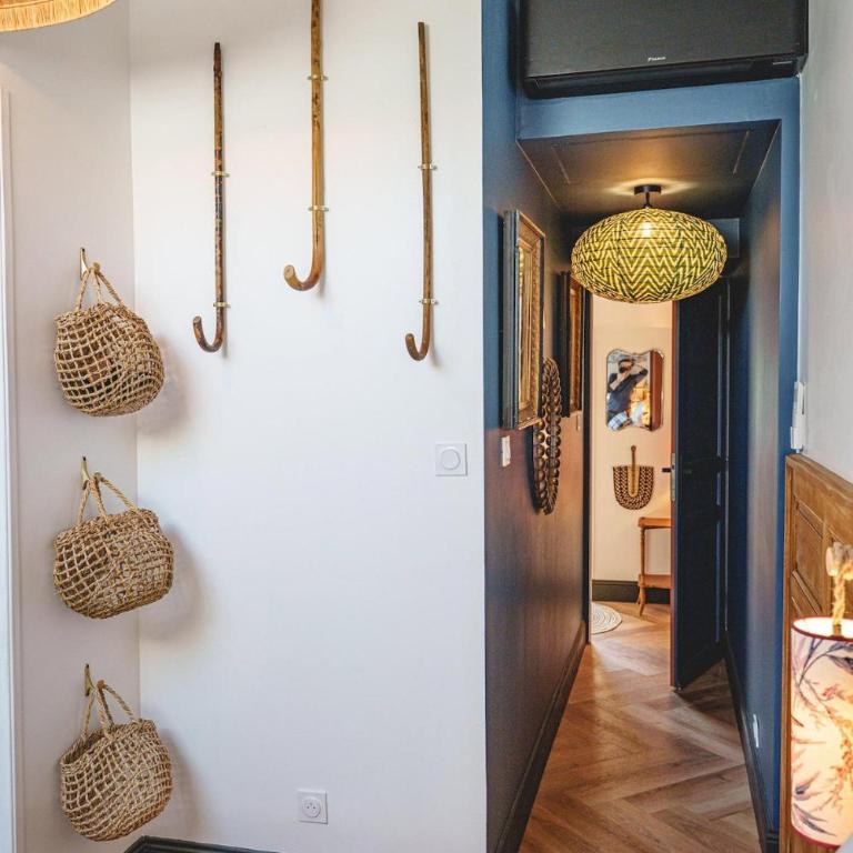 La Maison dAmbre-Jacuzzi-Sauna-Clim-4chambres - Maison de Vacances - 44