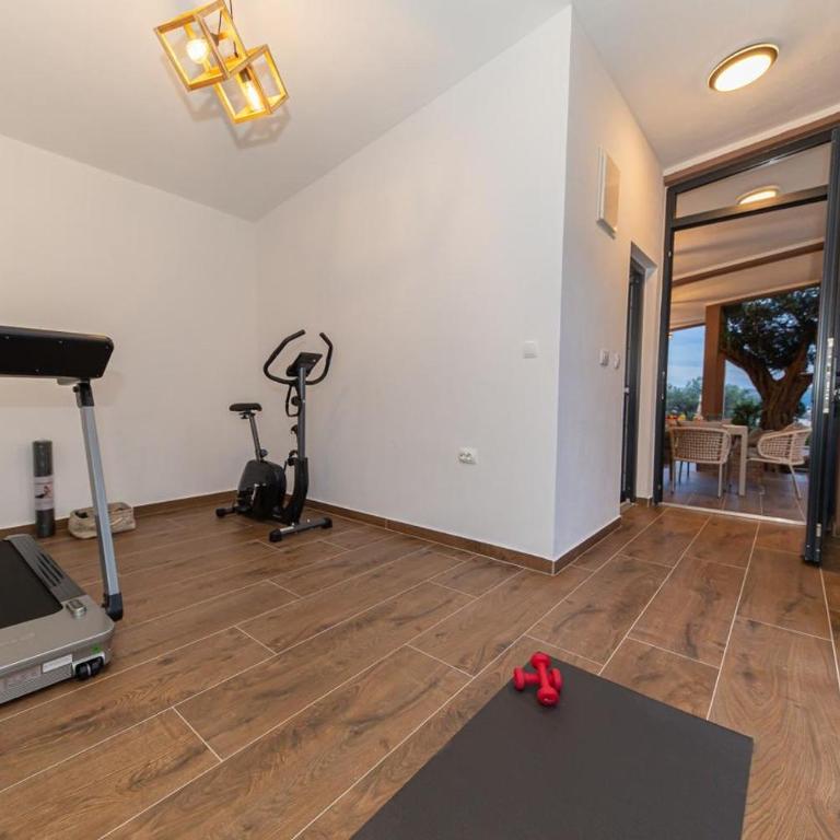 Guest House Luksic - Two-Bedroom House - 27