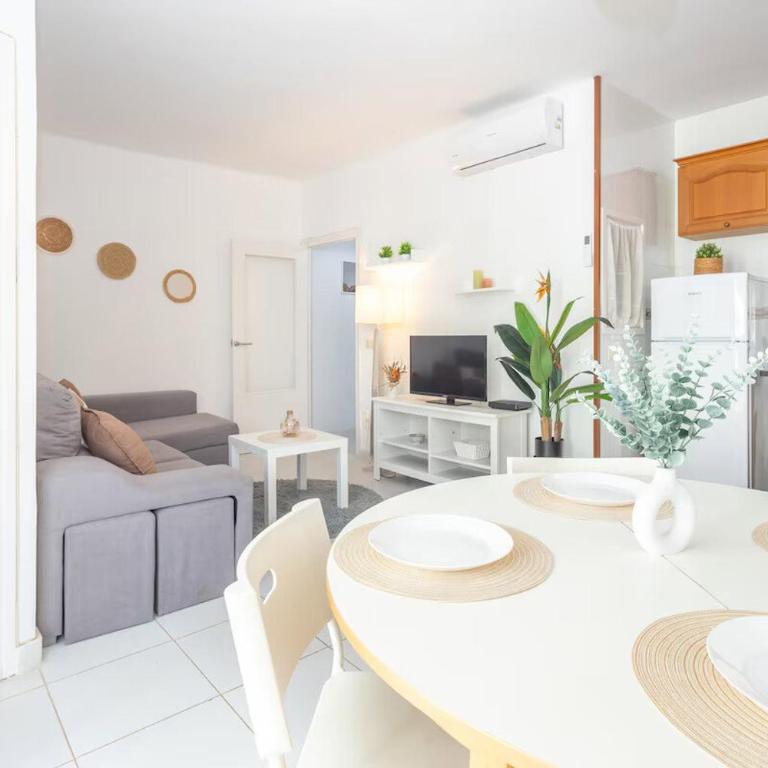 Luminoso apartamento a un paso de la playa - Apartamento - 11