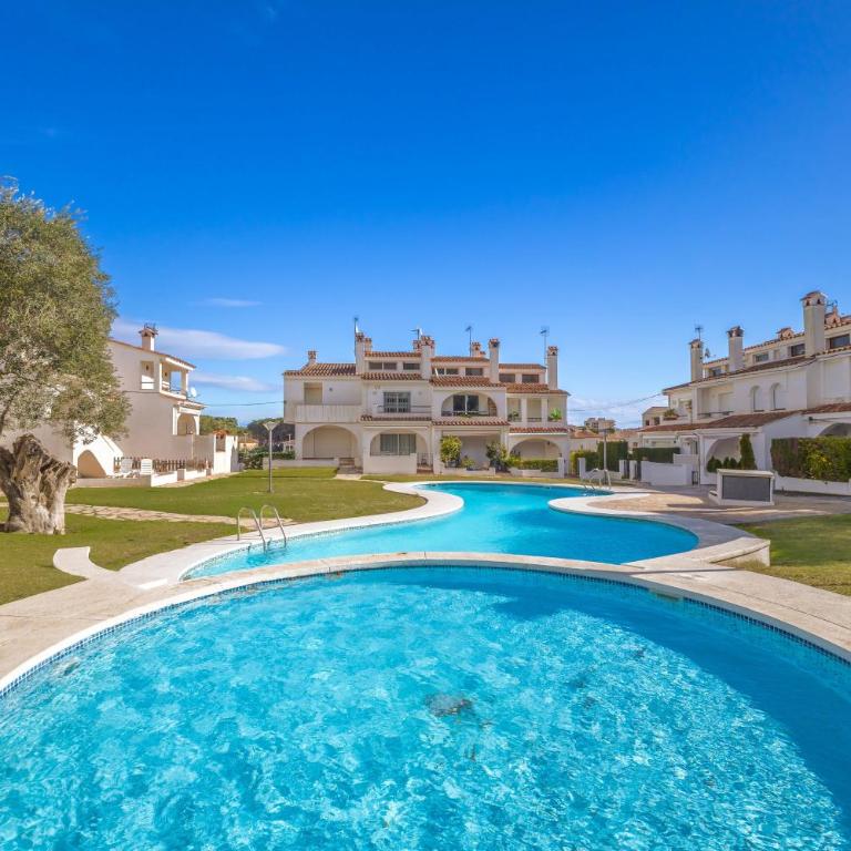 Sant Antoni: Casa Familiar con Piscina y Terraza - Appartamento - 4