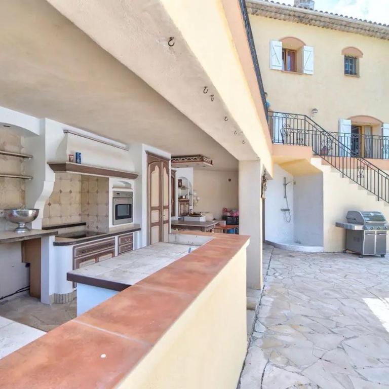 Villa de Prestige avec Piscine et Grand jardin - Villa - 13
