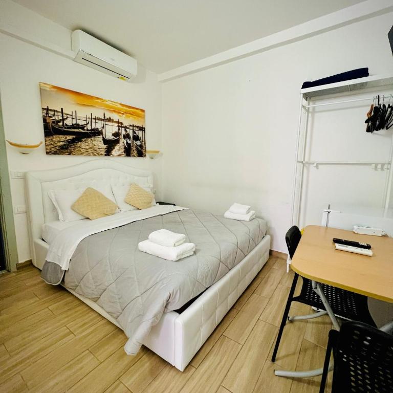 CASA BANON - Camera Matrimoniale con Bagno Privato - 7