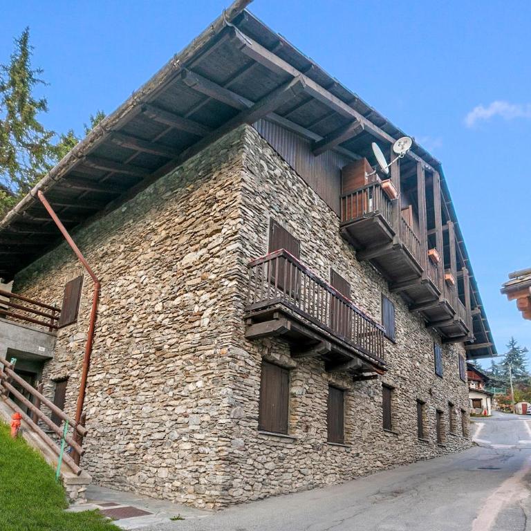 Champlas Suite - Balcony Views, Sleeps 4 - Happy Rentals - Appartamento con Terrazza - 2