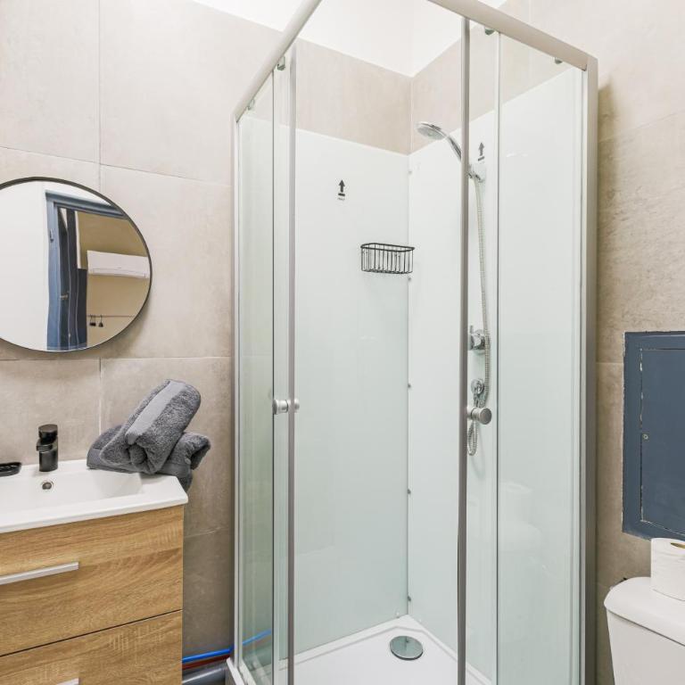 Le Croizat 3. Parking. Clim. Buanderie - Appartement - 9