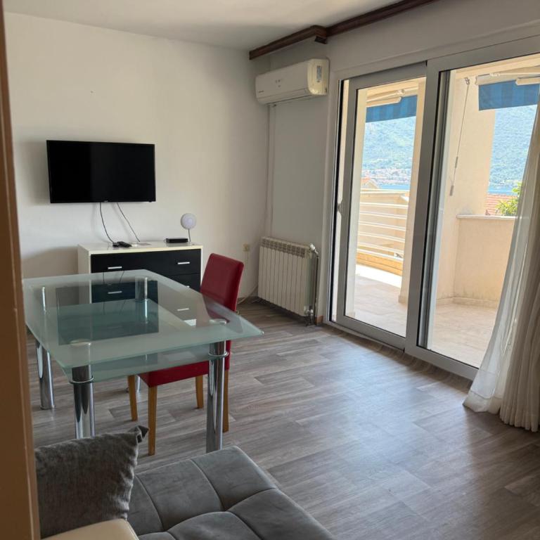Vengo Apartments - Deluxe Apartment - 11