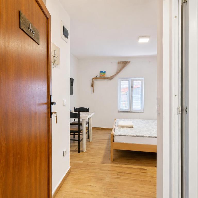 Serenita Stone House - Standard Doppelzimmer - 7