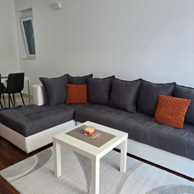 Apartments Bujkovic - Apartment - Ground Floor - 11