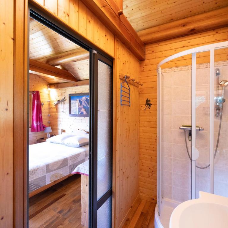 La Datcharle - Chambre Double - Vue sur Jardin - 8