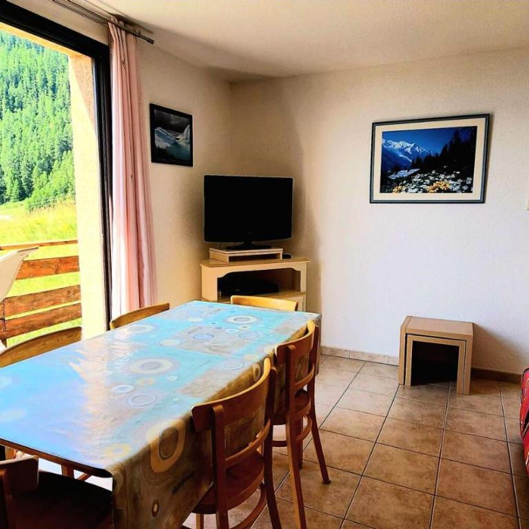 Résidence Oucanes - Superbe T3 avec accès direct aux pistes de Réallon OUC7 MAE-8401 - Appartement - 5