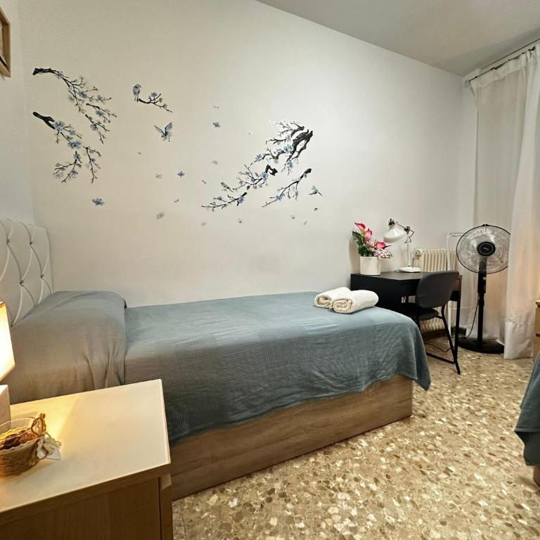 Habitaciones Sepulved - Habitación Estándar con baño compartido - 2 camas - 3