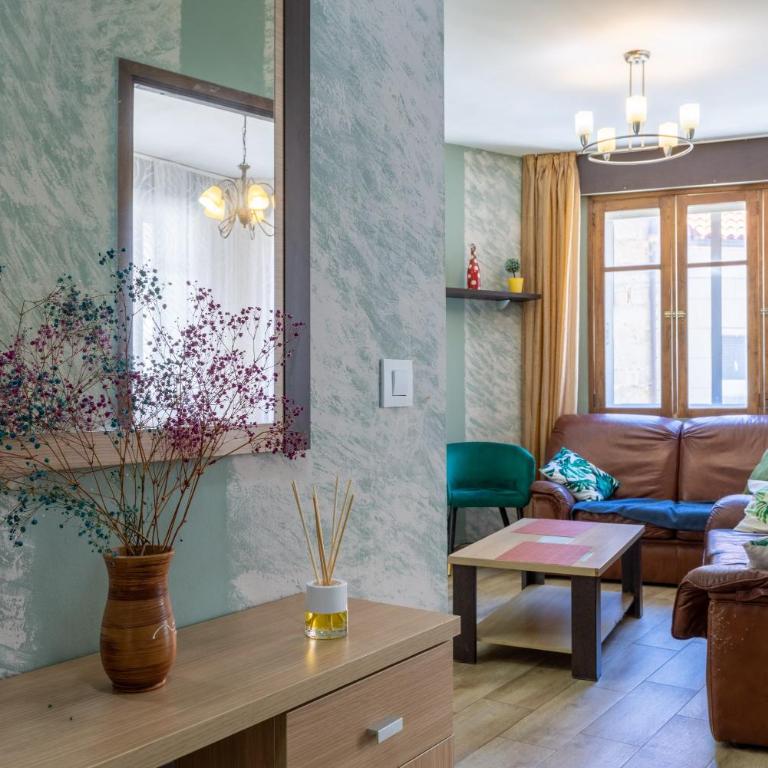 Piso Fon - Appartamento Premium con 3 Camere da Letto e Balcone - 24