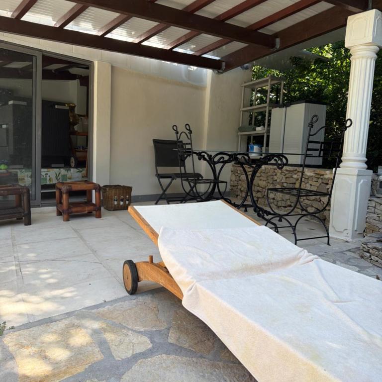 Le Mas des 2 vallons - Two-Bedroom Apartment - 10