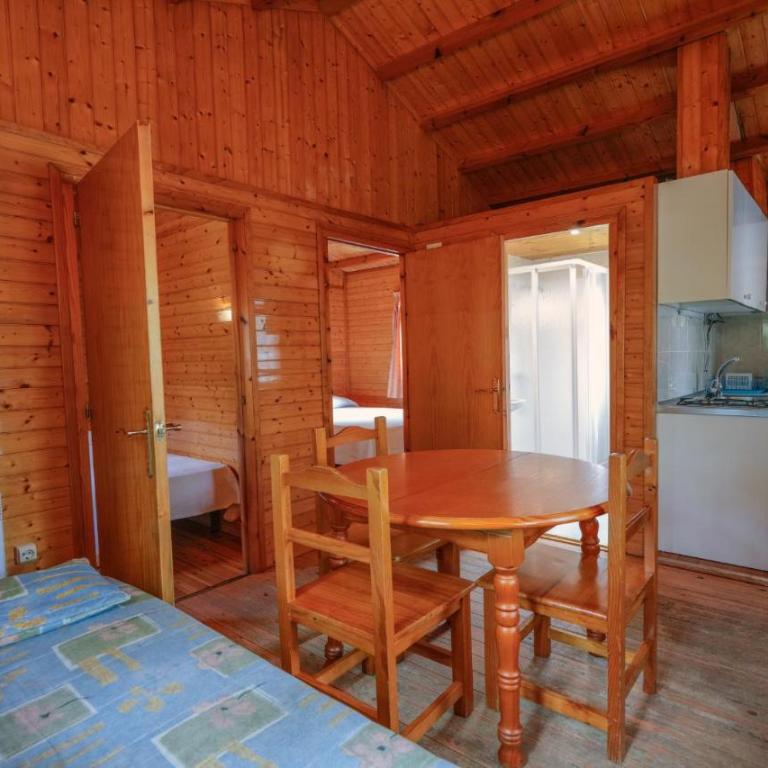 HolaCamp Aínsa - Apartamento Clásico 5 - 2