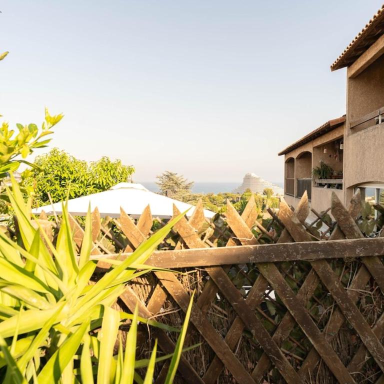Appart' au calme avec piscine et terrasse - Appartement - 25