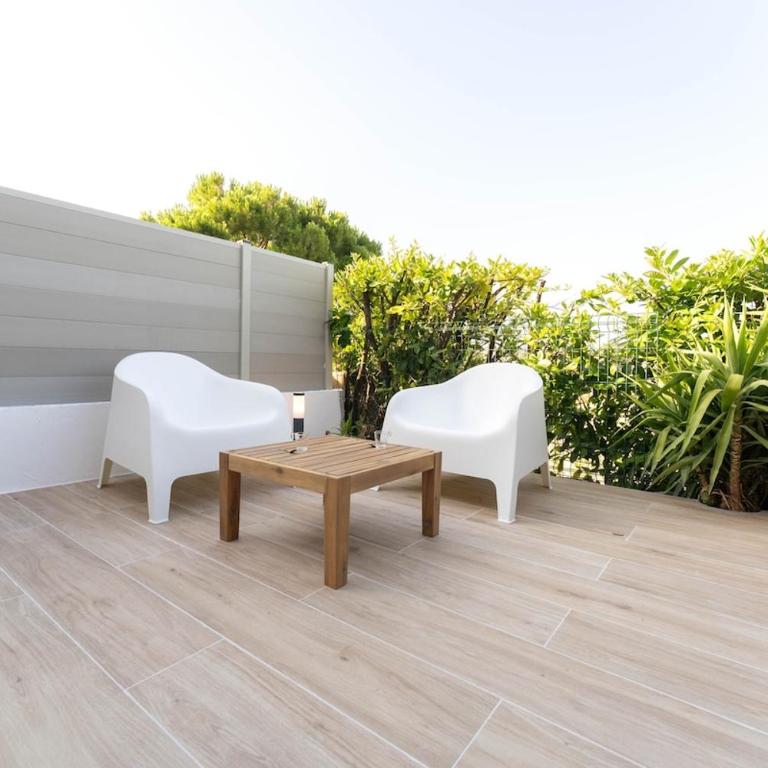 Appart' au calme avec piscine et terrasse - Appartement - 20