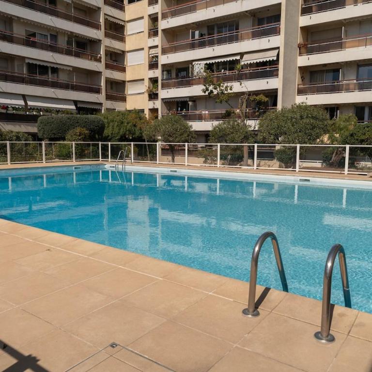 Magnifique Appartement, Piscine, Proche gare - Appartement - 2