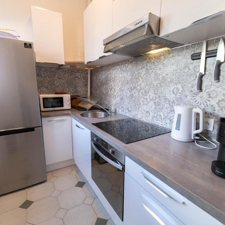 Magnifique rez de jardin Nice Port - Apartamento - 5