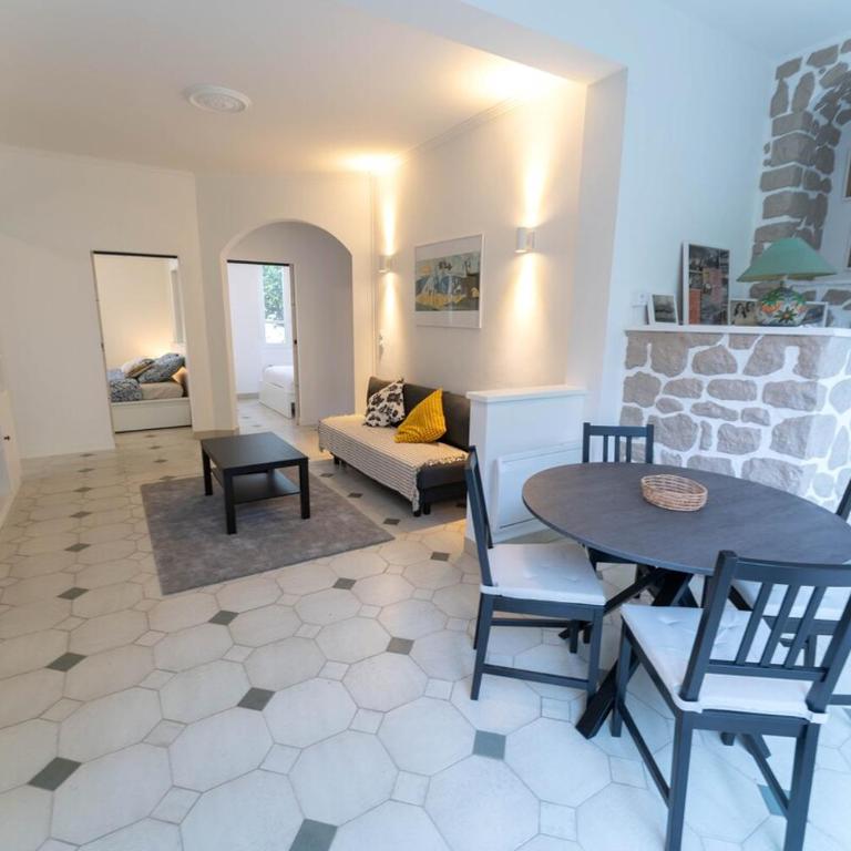Magnifique rez de jardin Nice Port - Apartamento - 20
