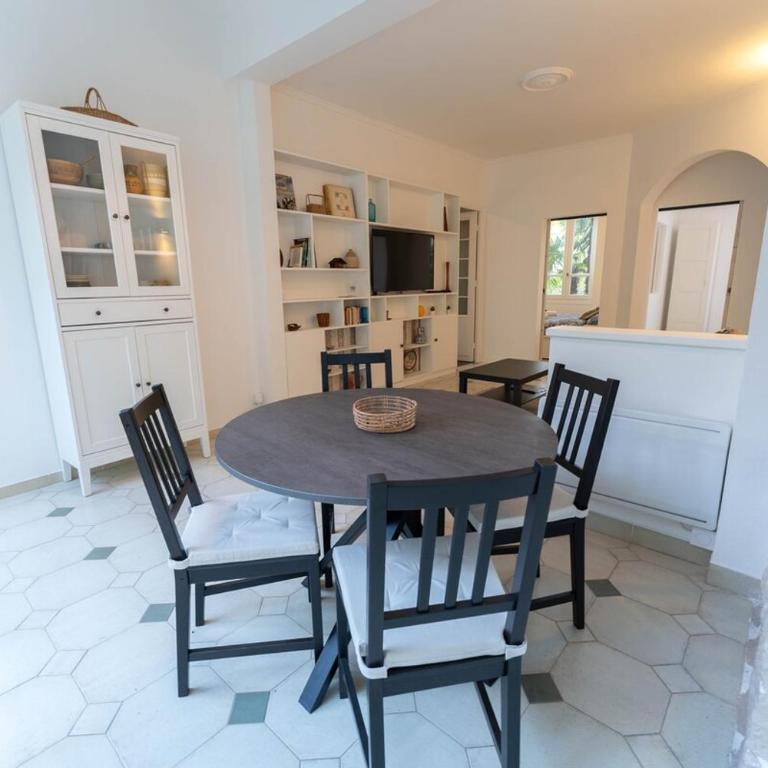 Magnifique rez de jardin Nice Port - Apartamento - 15