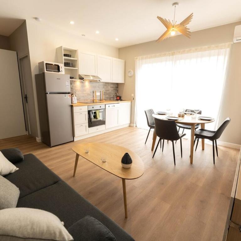 AK Superb 3P sea view, close to old town - Apartment - 10