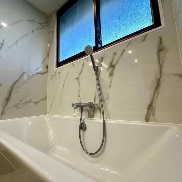 Elégant et spacieux 3 pièces, centre Cannes - Apartment - 37