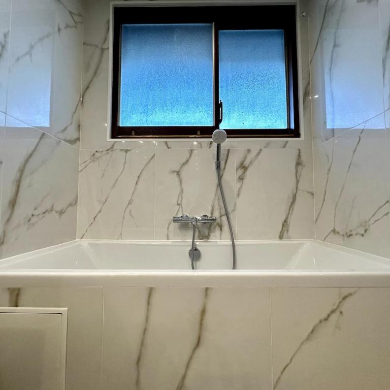 Elégant et spacieux 3 pièces, centre Cannes - Apartment - 43