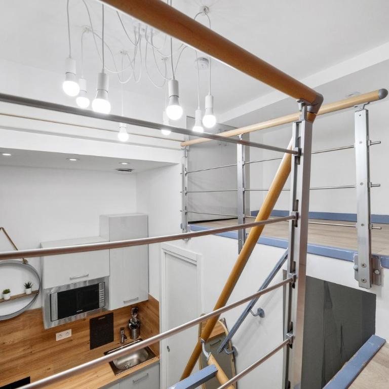VR Studio mezzanine au cœur du Vieux Nice - Appartamento - 14