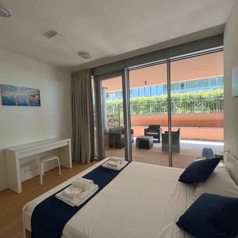 Waterfront Porto Antico House - One-Bedroom Apartment - 29