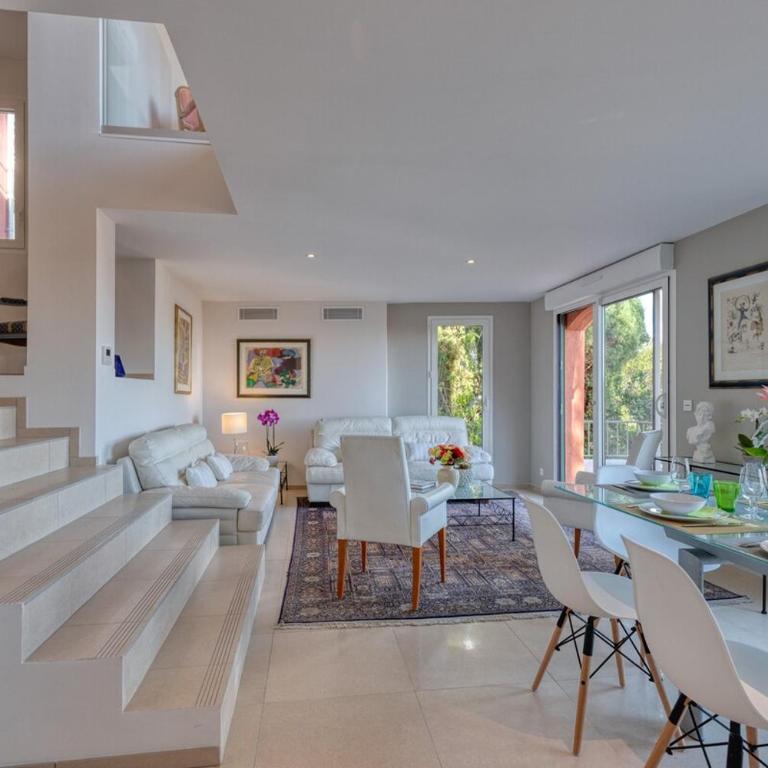 Villa sur les hauteurs de Nice, proche centre - Maison de Vacances - 3