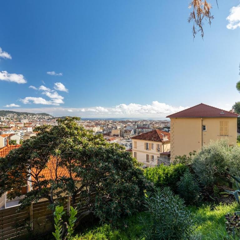Villa sur les hauteurs de Nice, proche centre - Maison de Vacances - 1