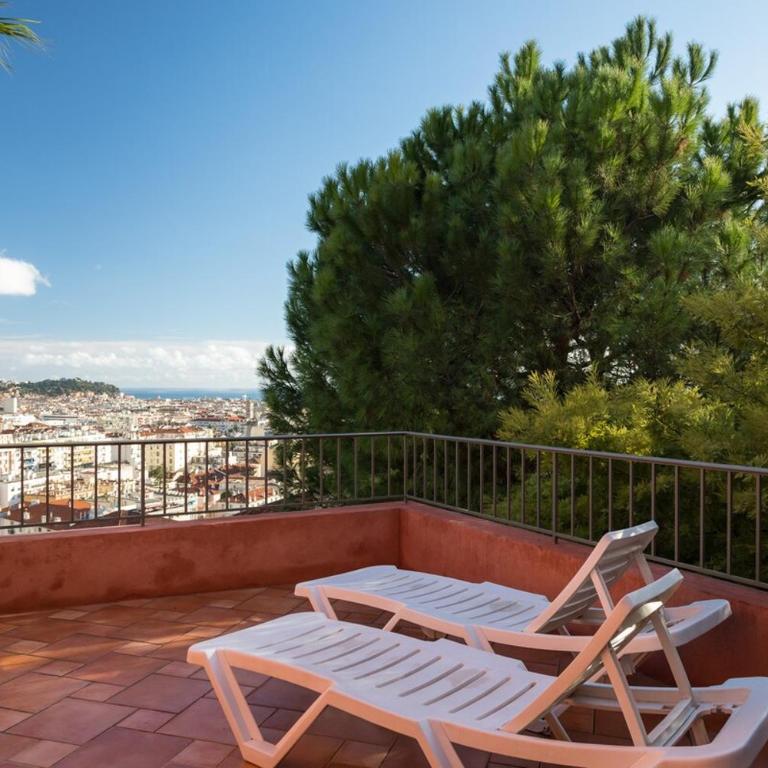 Villa sur les hauteurs de Nice, proche centre - Maison de Vacances - 17