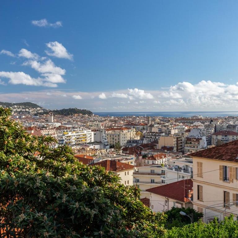 Villa sur les hauteurs de Nice, proche centre - Maison de Vacances - 33